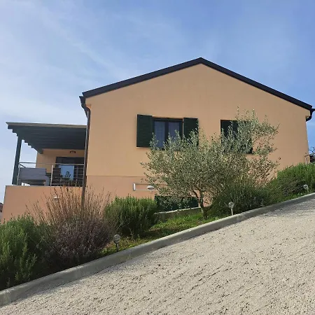 Apartment Mirni Kot *